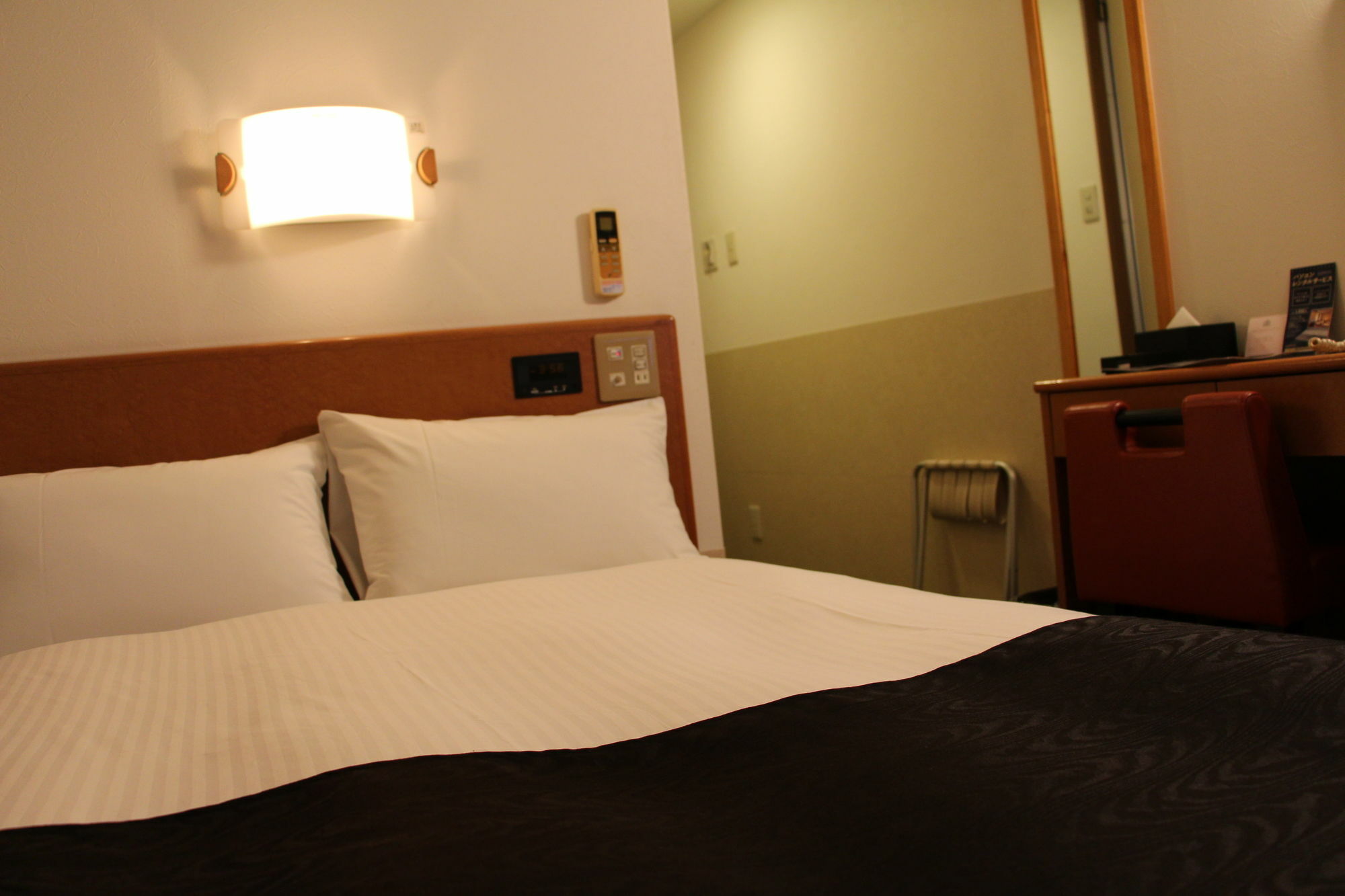 Apa Hotel Tokushima Ekimae Buitenkant foto