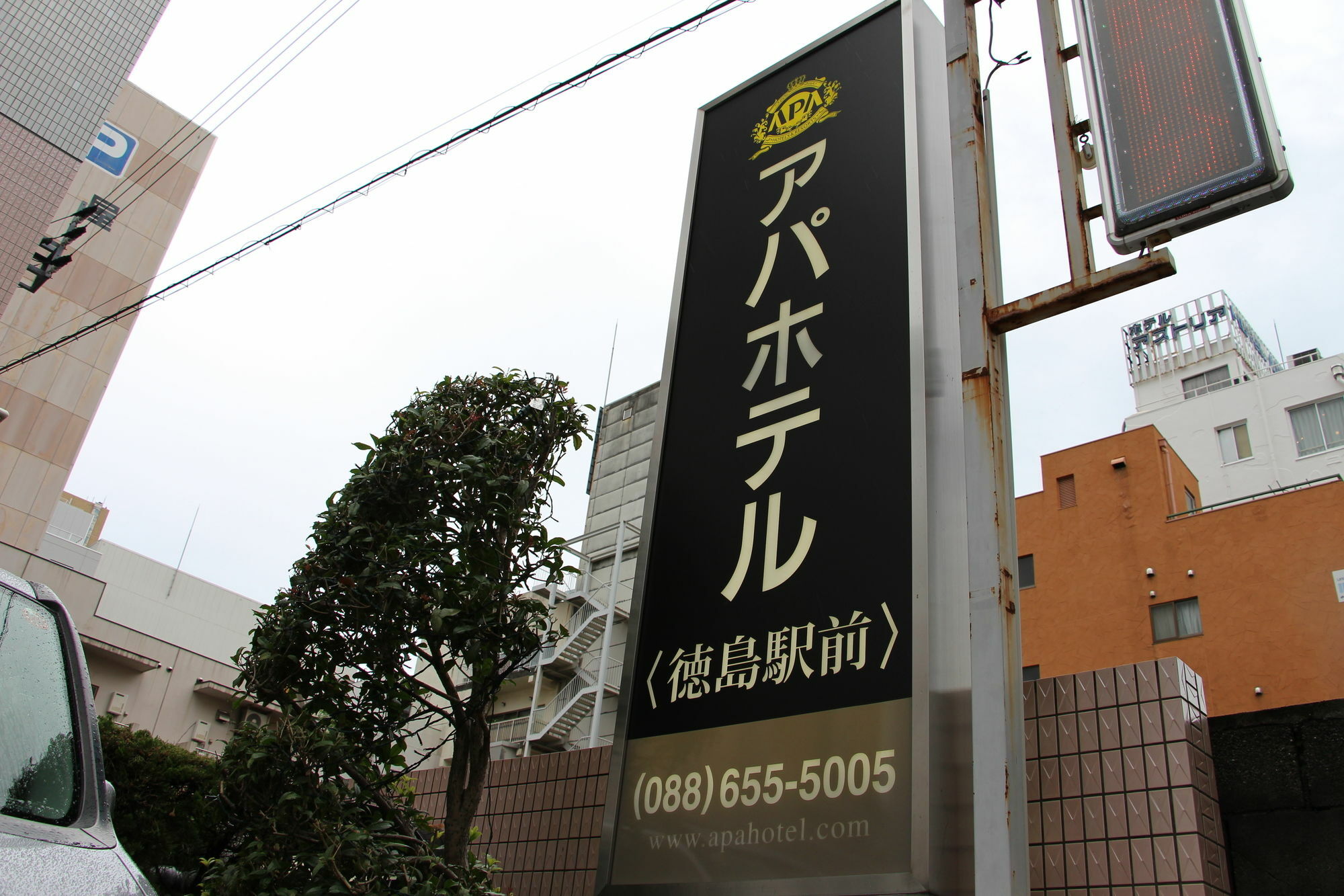 Apa Hotel Tokushima Ekimae Buitenkant foto